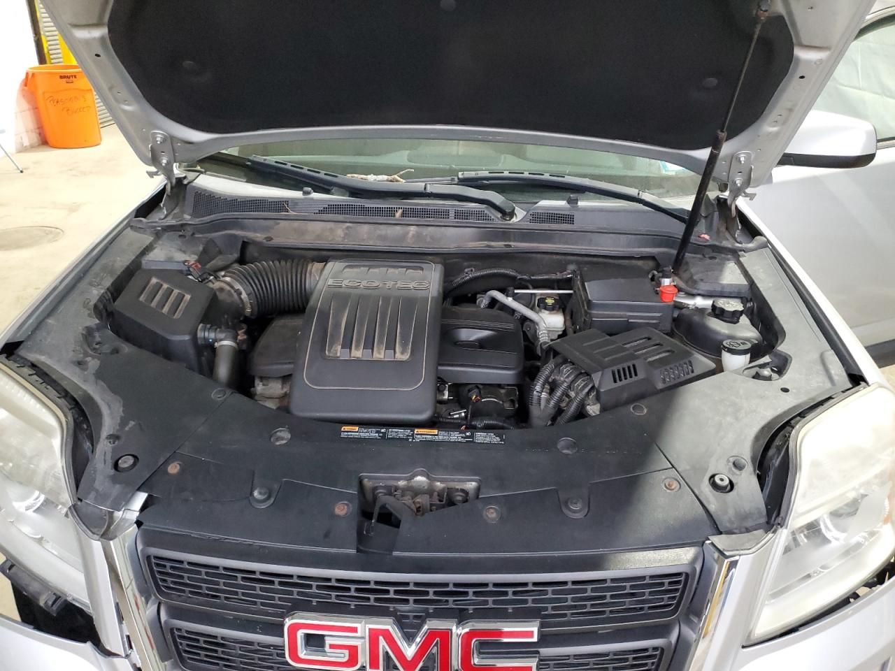 GMC TERRAIN SLE