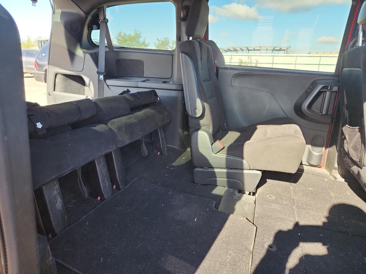 DODGE GRAND CARAVAN SXT