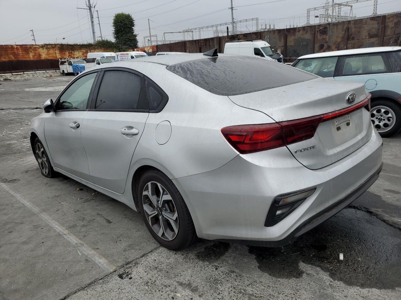 KIA FORTE FE