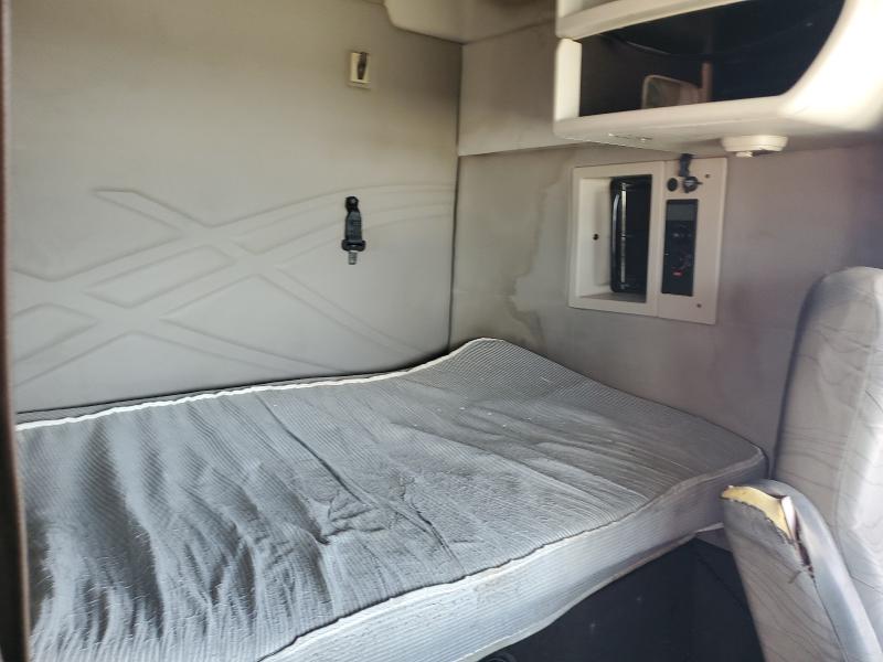 2013 VOLVO VN VNM #3265878235