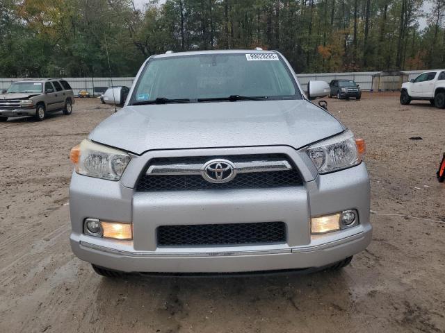 2011 TOYOTA 4RUNNER SR - JTEBU5JR1B5044470