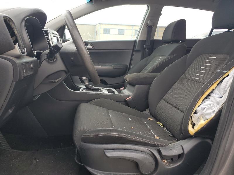 2018 KIA SPORTAGE L - KNDPMCAC8J7370537