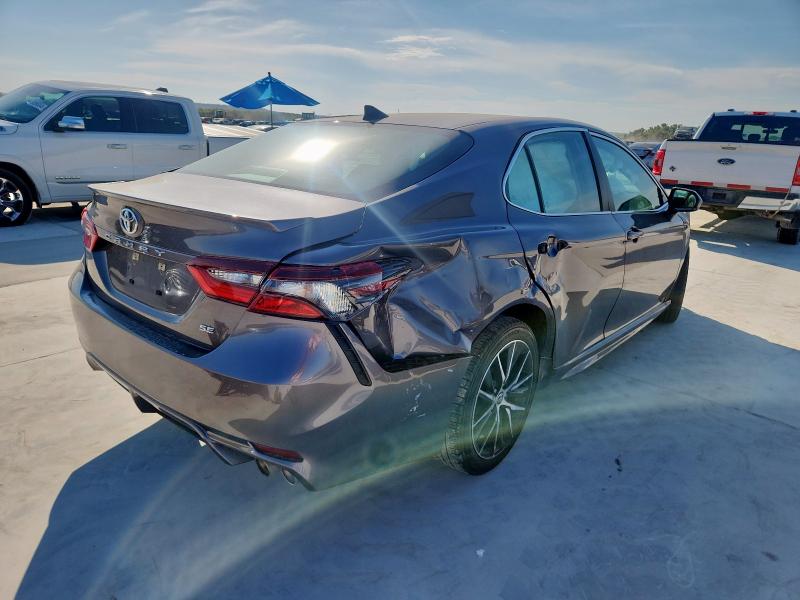 2022 TOYOTA CAMRY SE - 4T1G11AK7NU694036