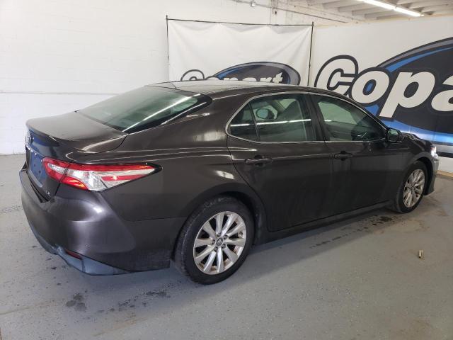 2018 TOYOTA CAMRY L 4T1B11HK4JU539194