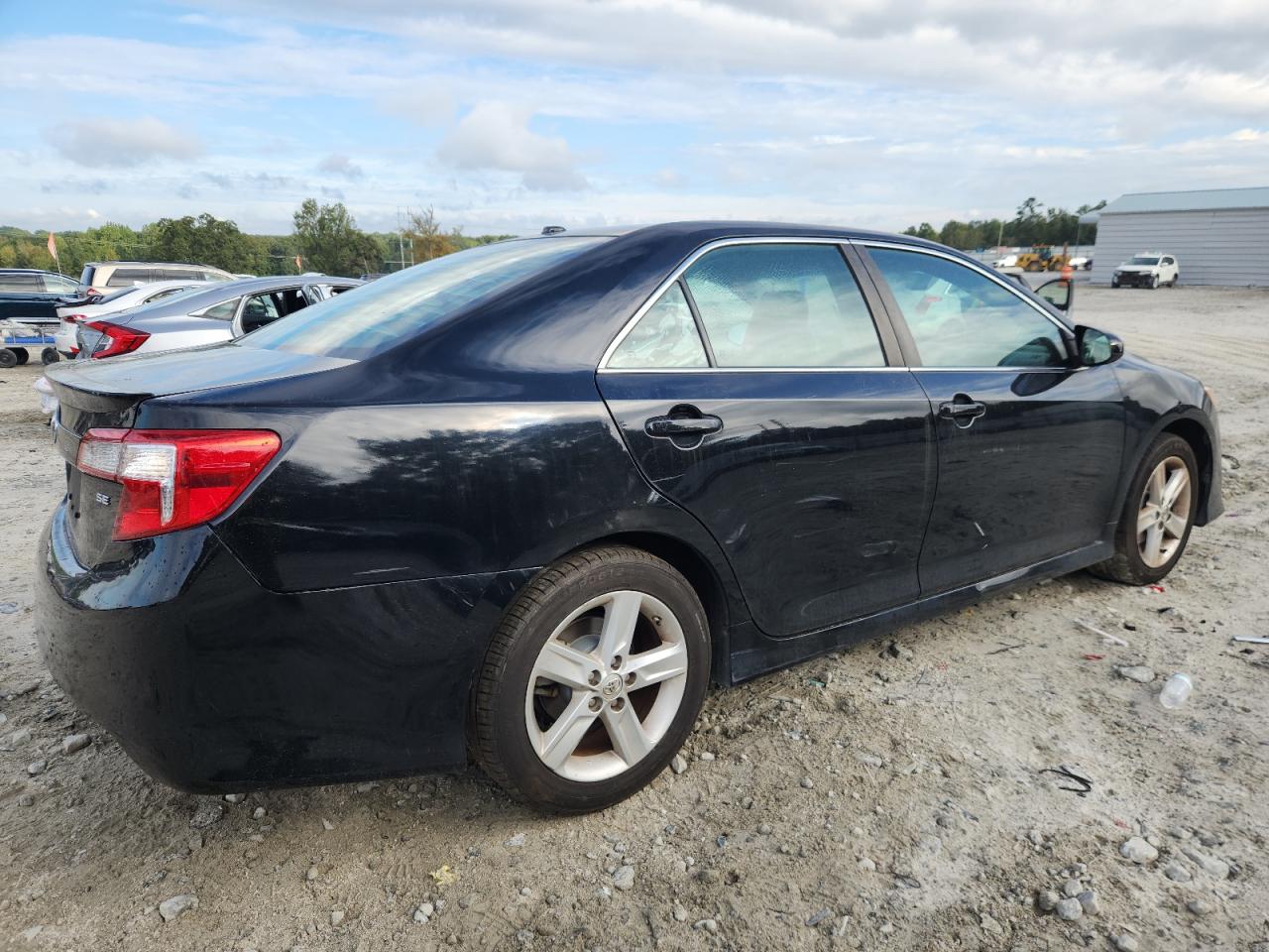 TOYOTA CAMRY L