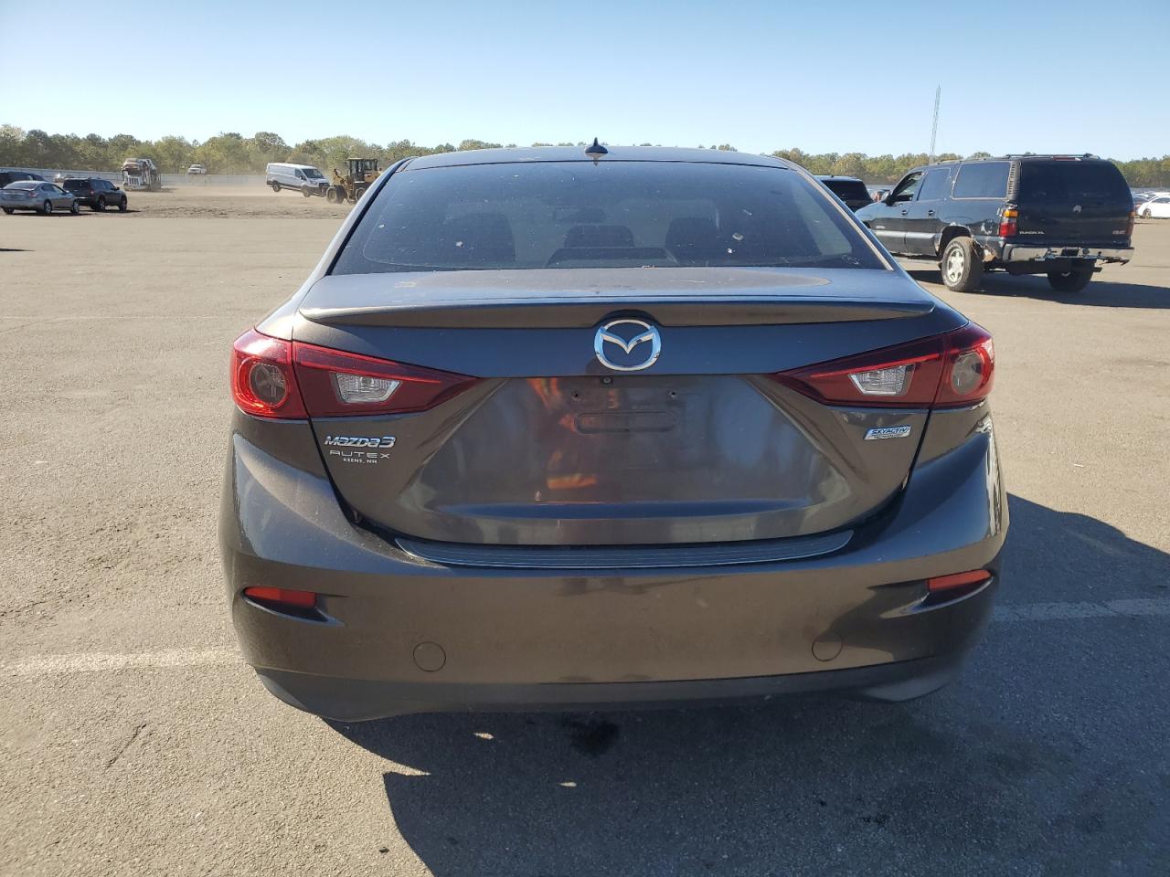 MAZDA 3 GRAND TOURING