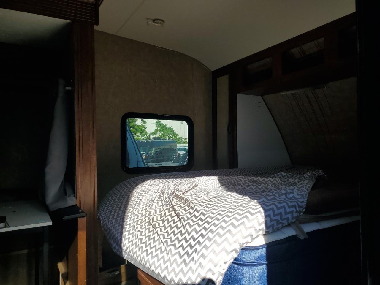 Lot #3275669821 2015 K-Z MXT309