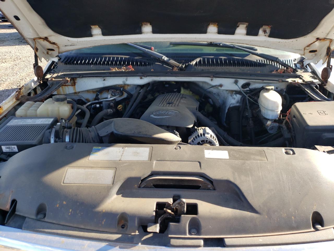 Lot #3274704803 2005 GMC SIERRA K25