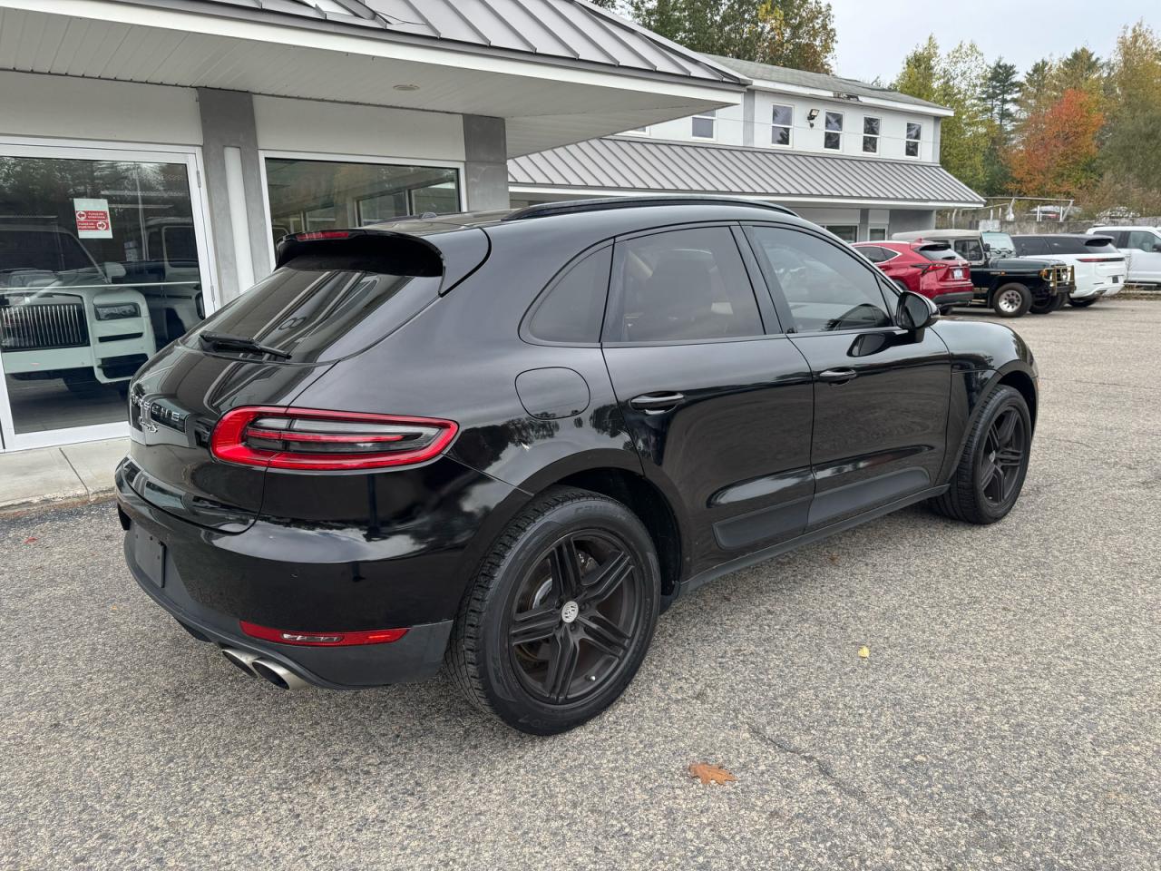 PORSCHE MACAN S