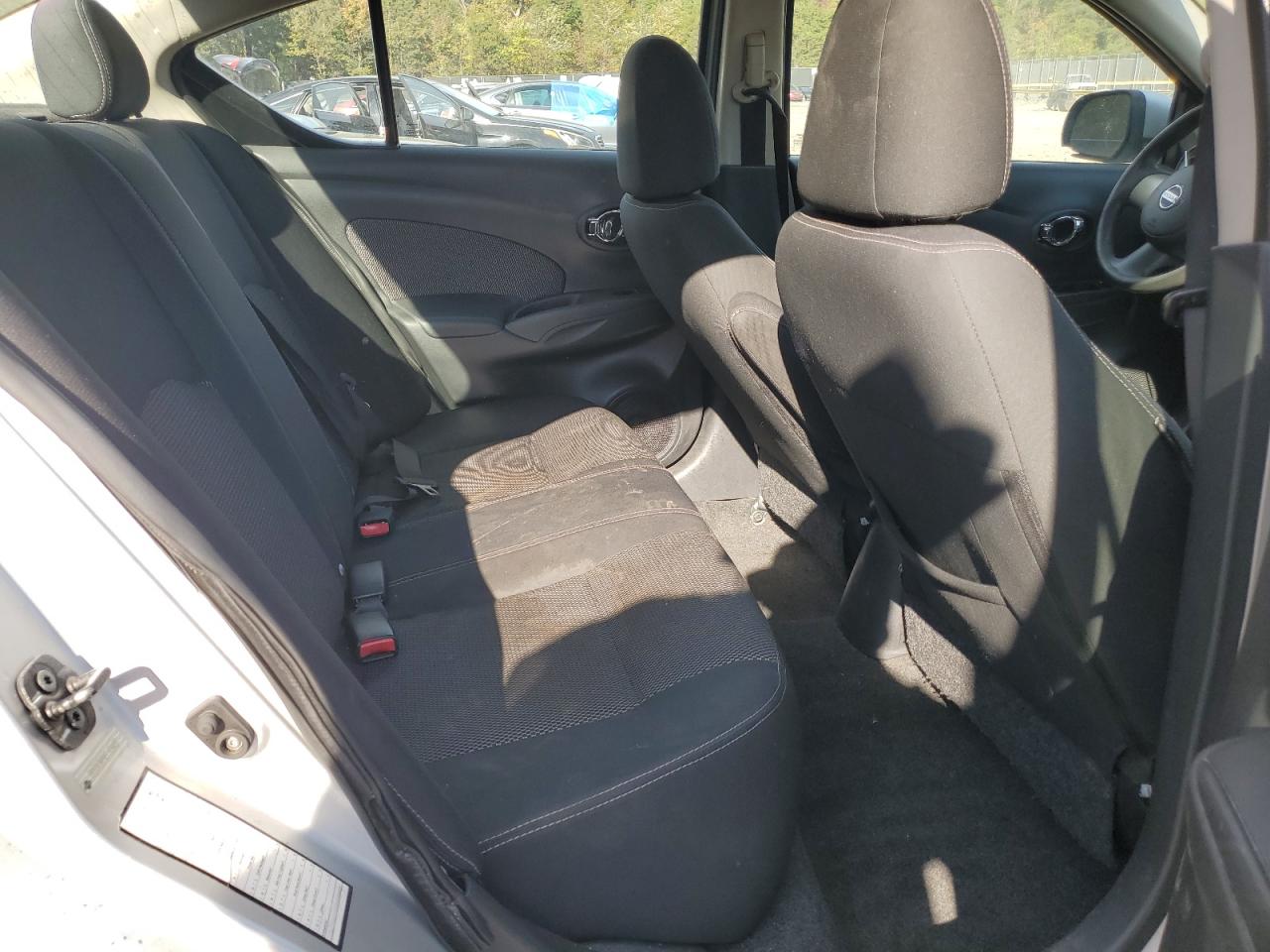 Lot #3283789416 2014 NISSAN VERSA S