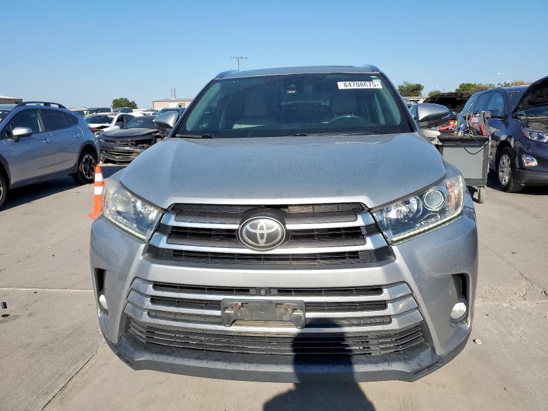 2017 TOYOTA HIGHLANDER - Other View