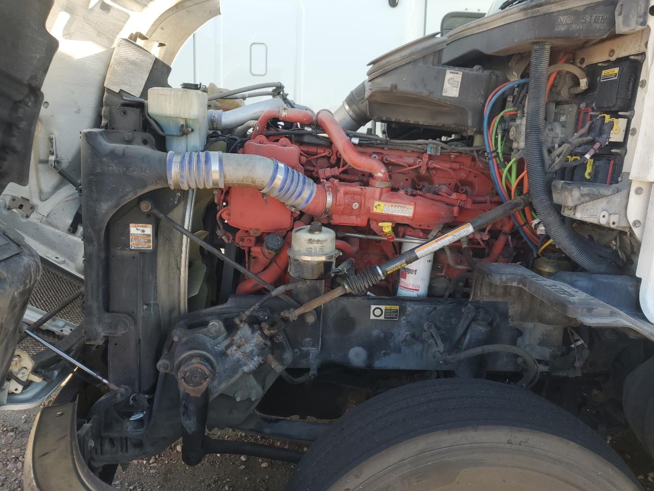 Lot #3304616499 2016 KENWORTH T680