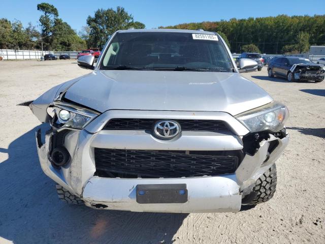 2015 TOYOTA 4RUNNER SR - JTEBU5JR4F5220756