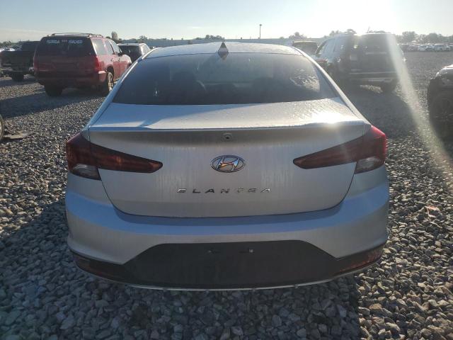 2019 HYUNDAI ELANTRA SEL 5NPD84LFXKH485903