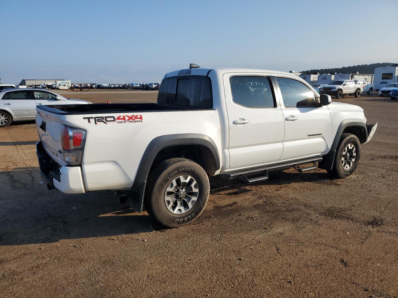 TOYOTA TACOMA DOUBLE CAB