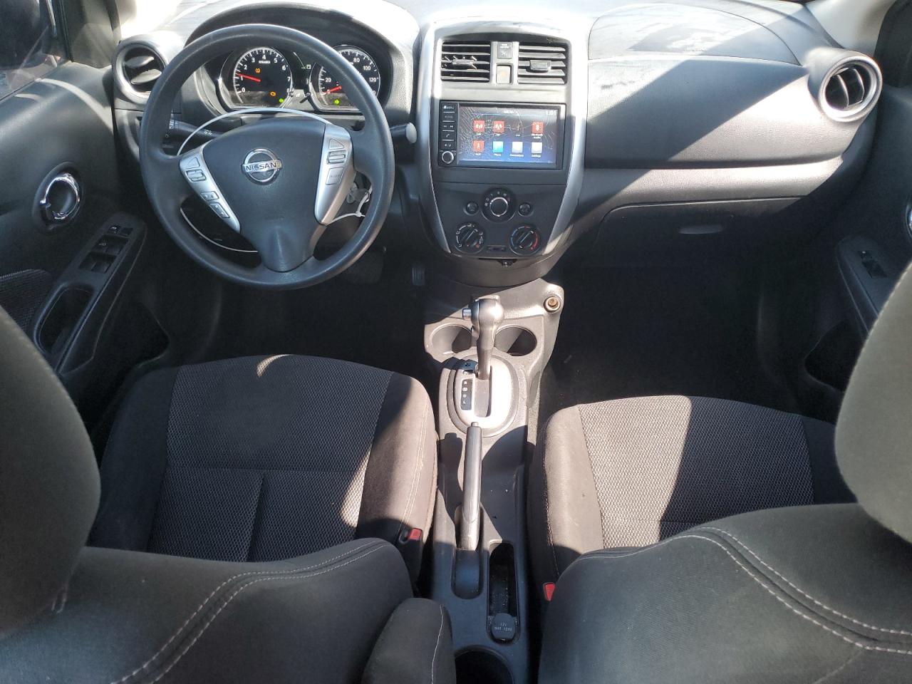 NISSAN VERSA S