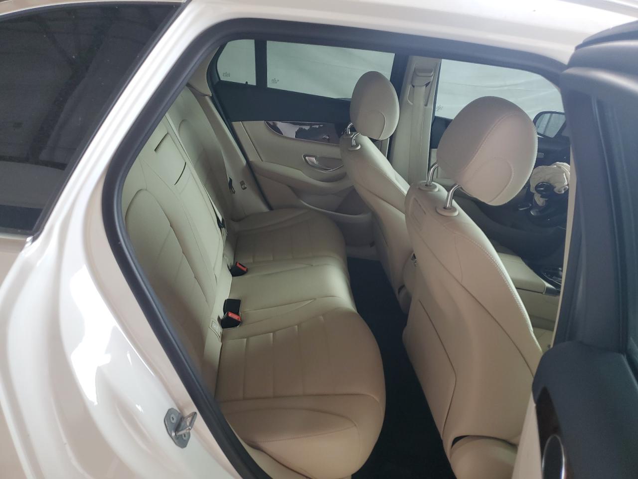 MERCEDES-BENZ GLC-CLASS 300