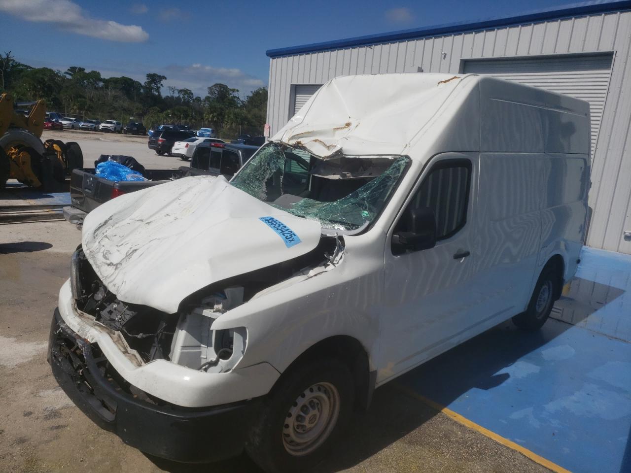 NISSAN NV2500 2500 S