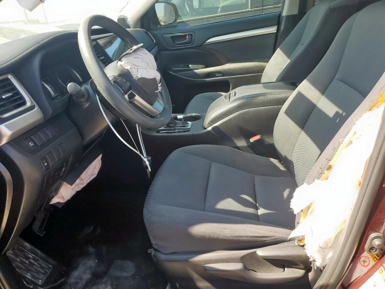 TOYOTA HIGHLANDER LE