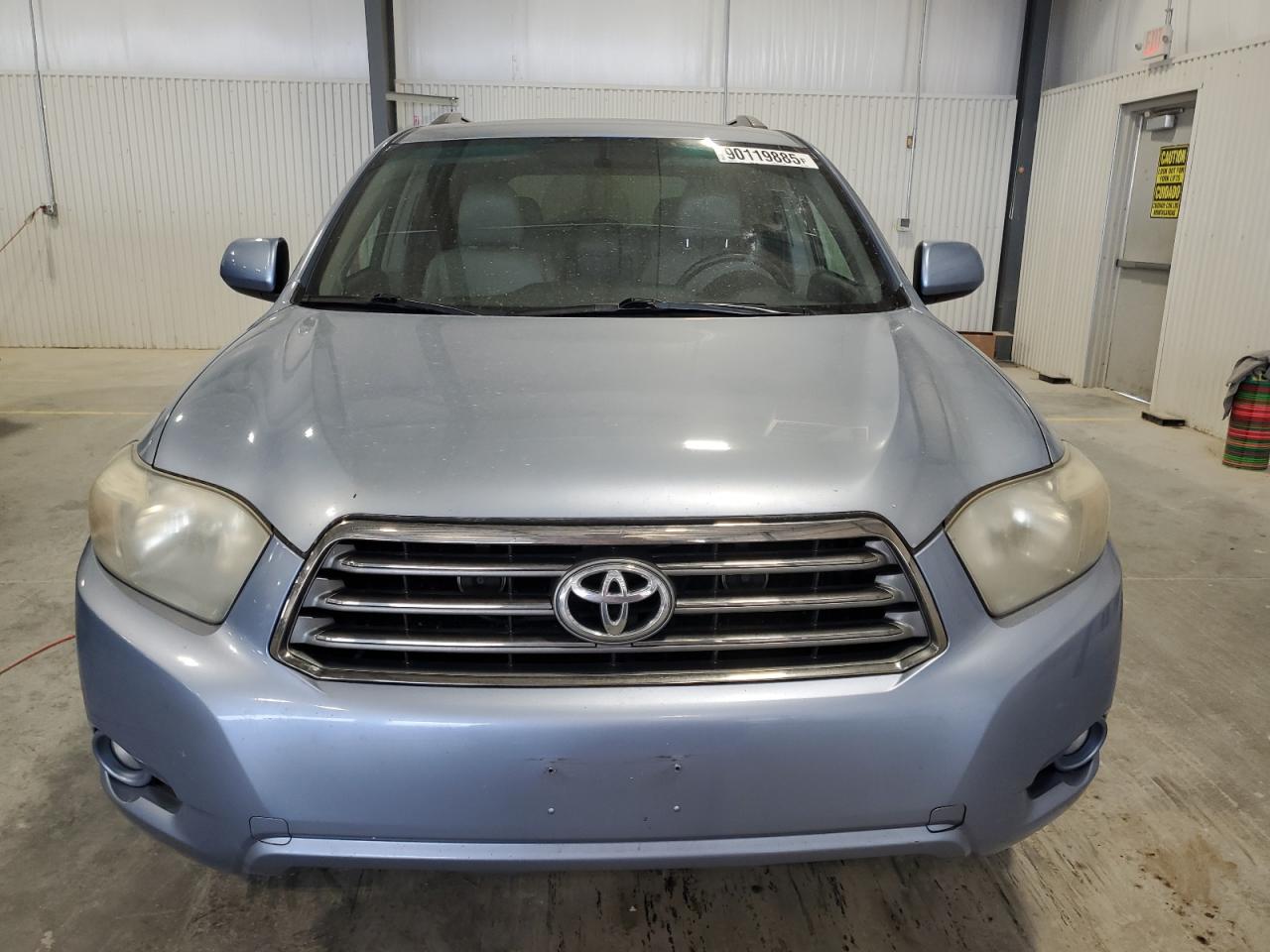 TOYOTA HIGHLANDER SPORT