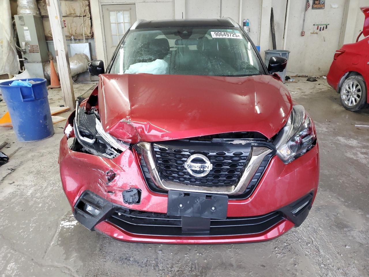 NISSAN KICKS SR