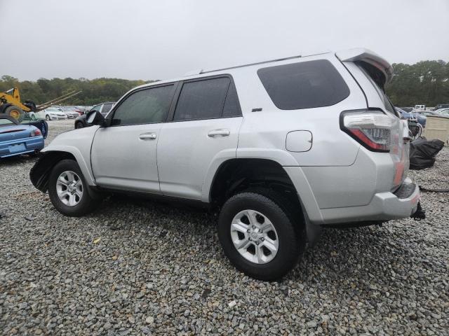 2018 TOYOTA 4RUNNER SR #3281484021
