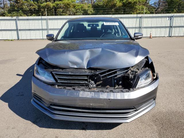 2017 VOLKSWAGEN JETTA SE 3VWDB7AJ0HM379888