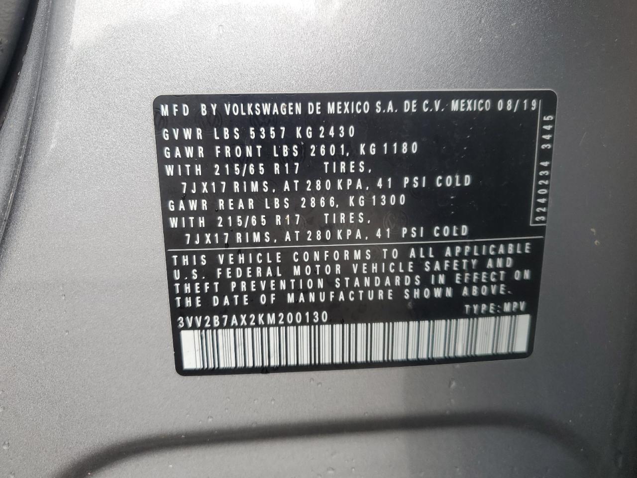 VOLKSWAGEN TIGUAN SE