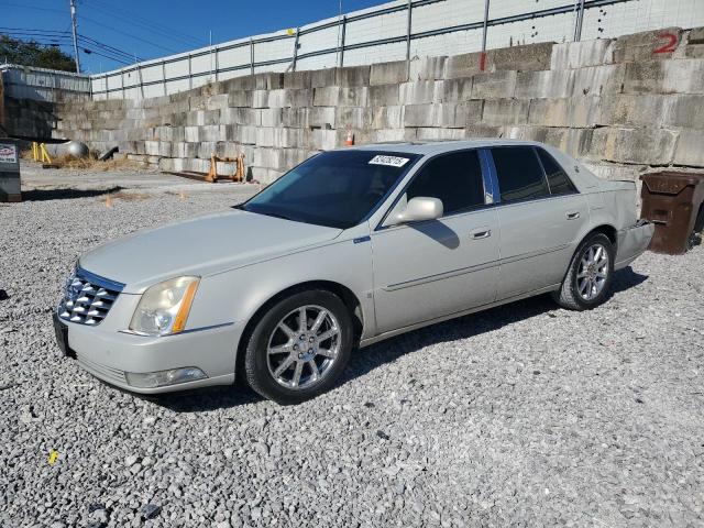 CADILLAC DTS