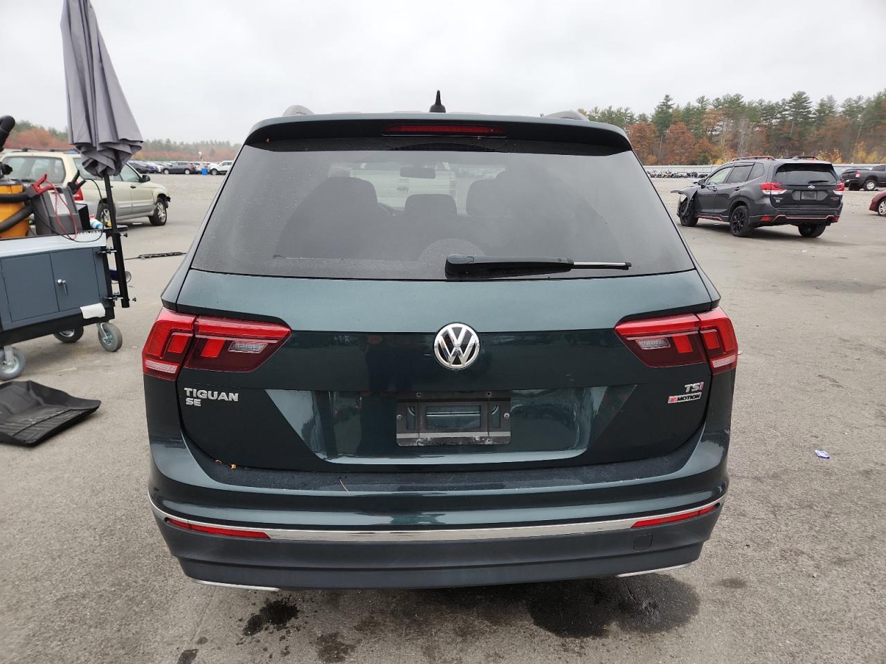 VOLKSWAGEN TIGUAN SE