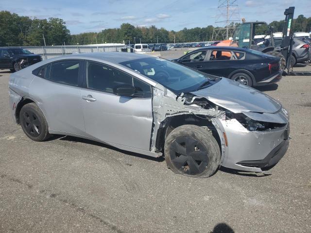 2025 TOYOTA PRIUS LE JTDACAAU1S3051026