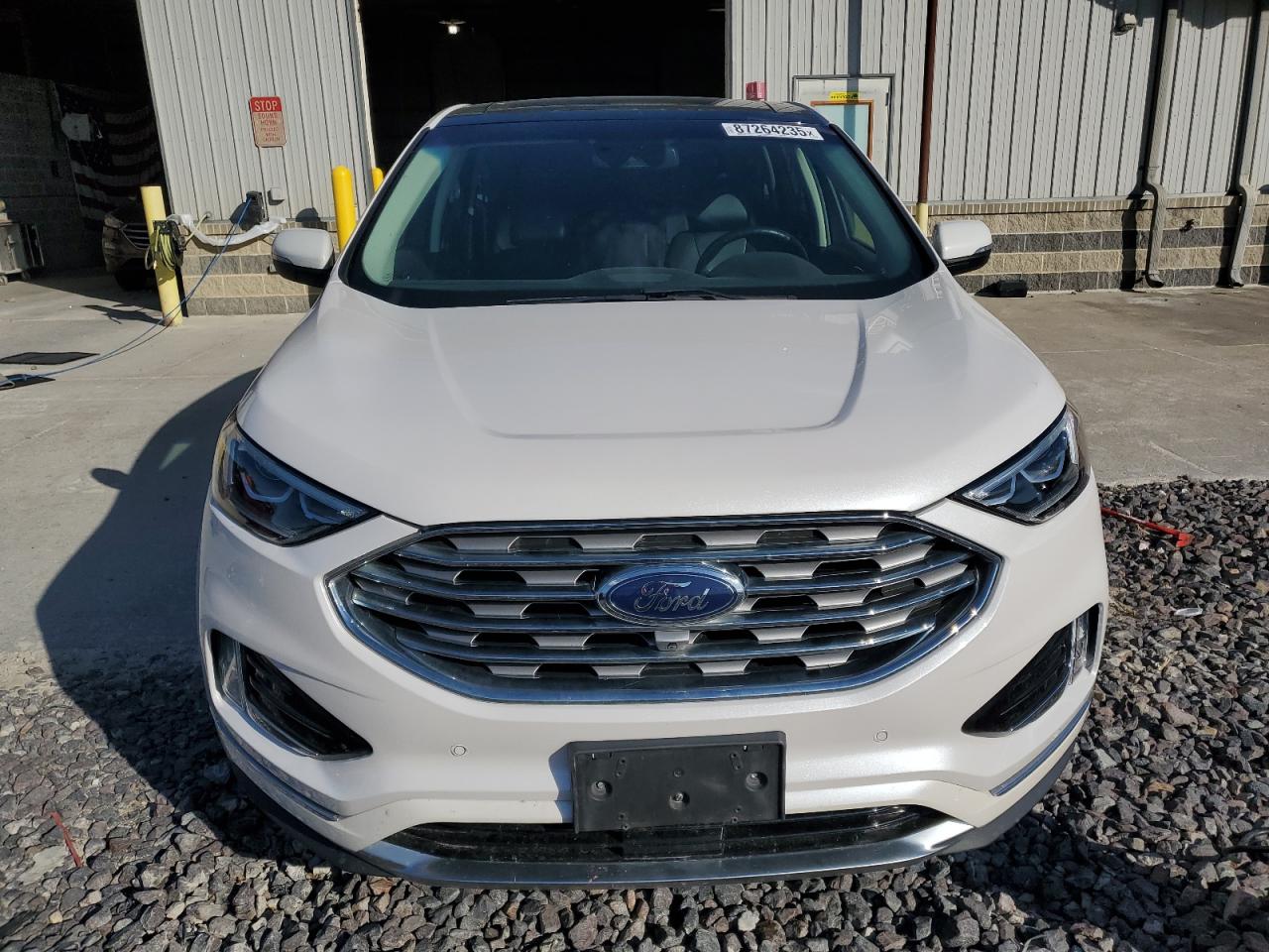 FORD EDGE TITANIUM