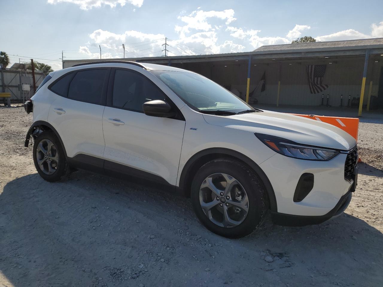 FORD ESCAPE ST LINE