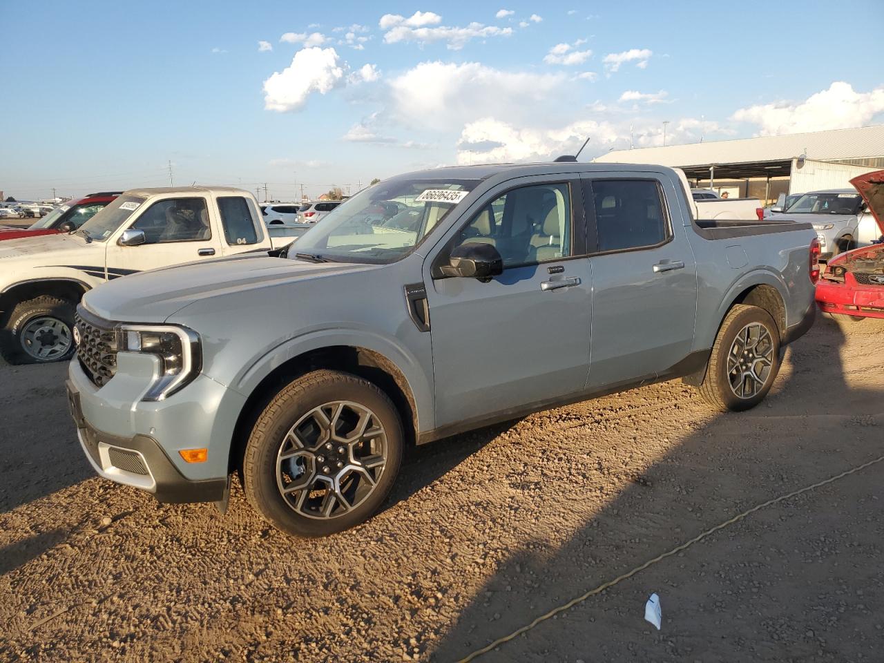 FORD MAVERICK LARIAT