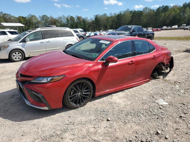 TOYOTA CAMRY XSE