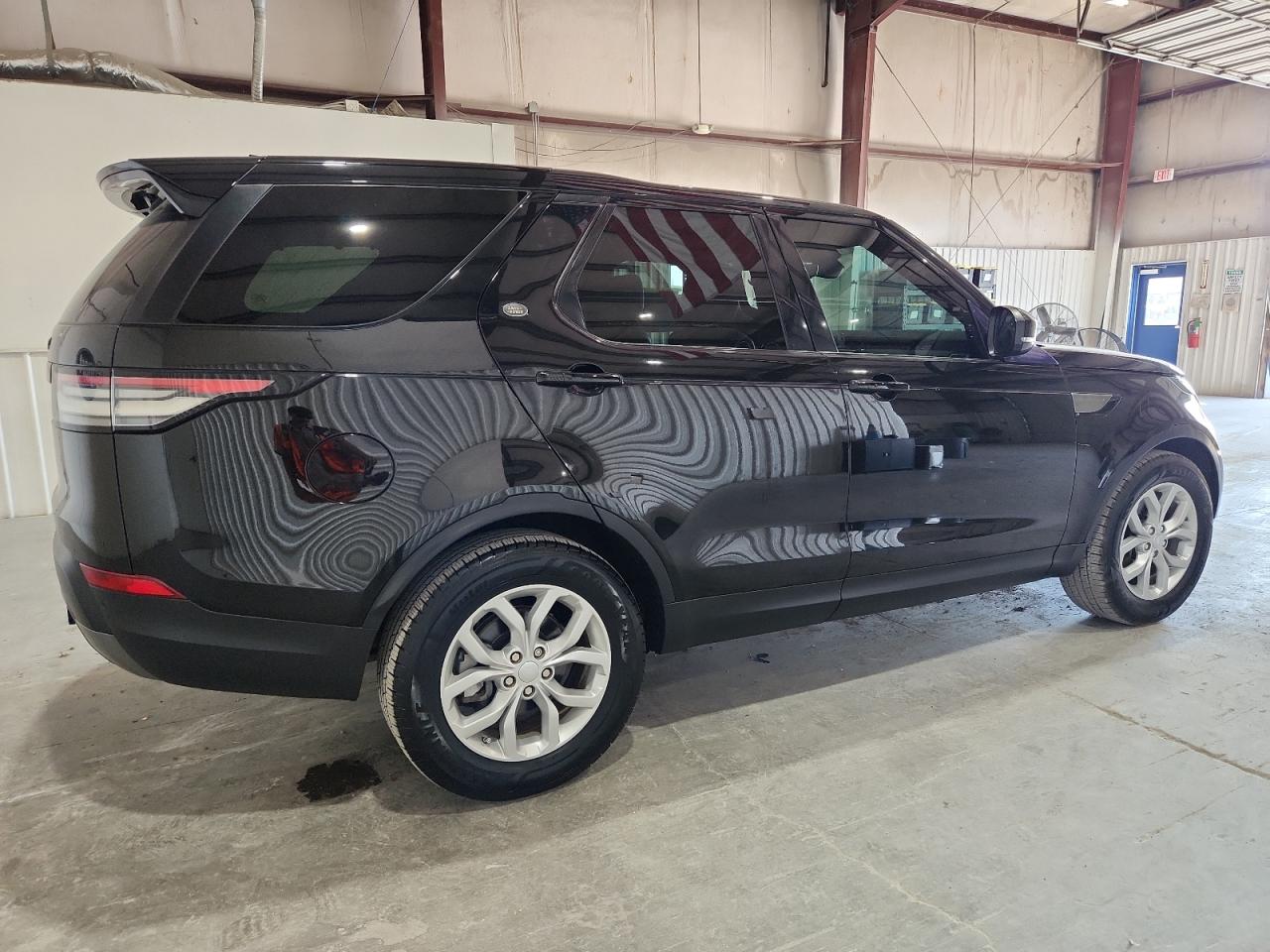 LAND ROVER DISCOVERY SE