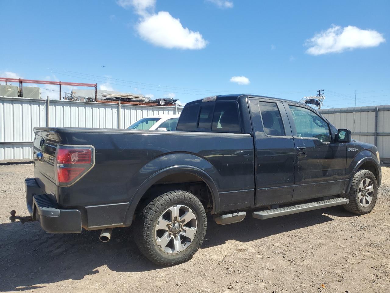 FORD F-150 SUPER CAB