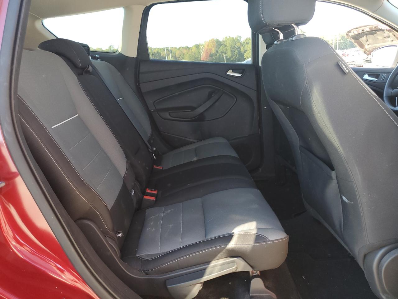 FORD ESCAPE SE