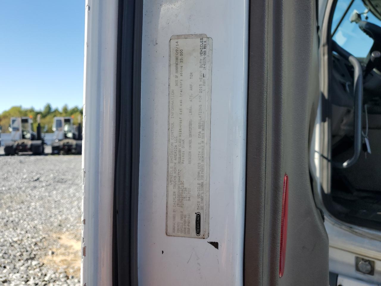 Lot #3284586322 2015 FREIGHTLINER CASCADIA