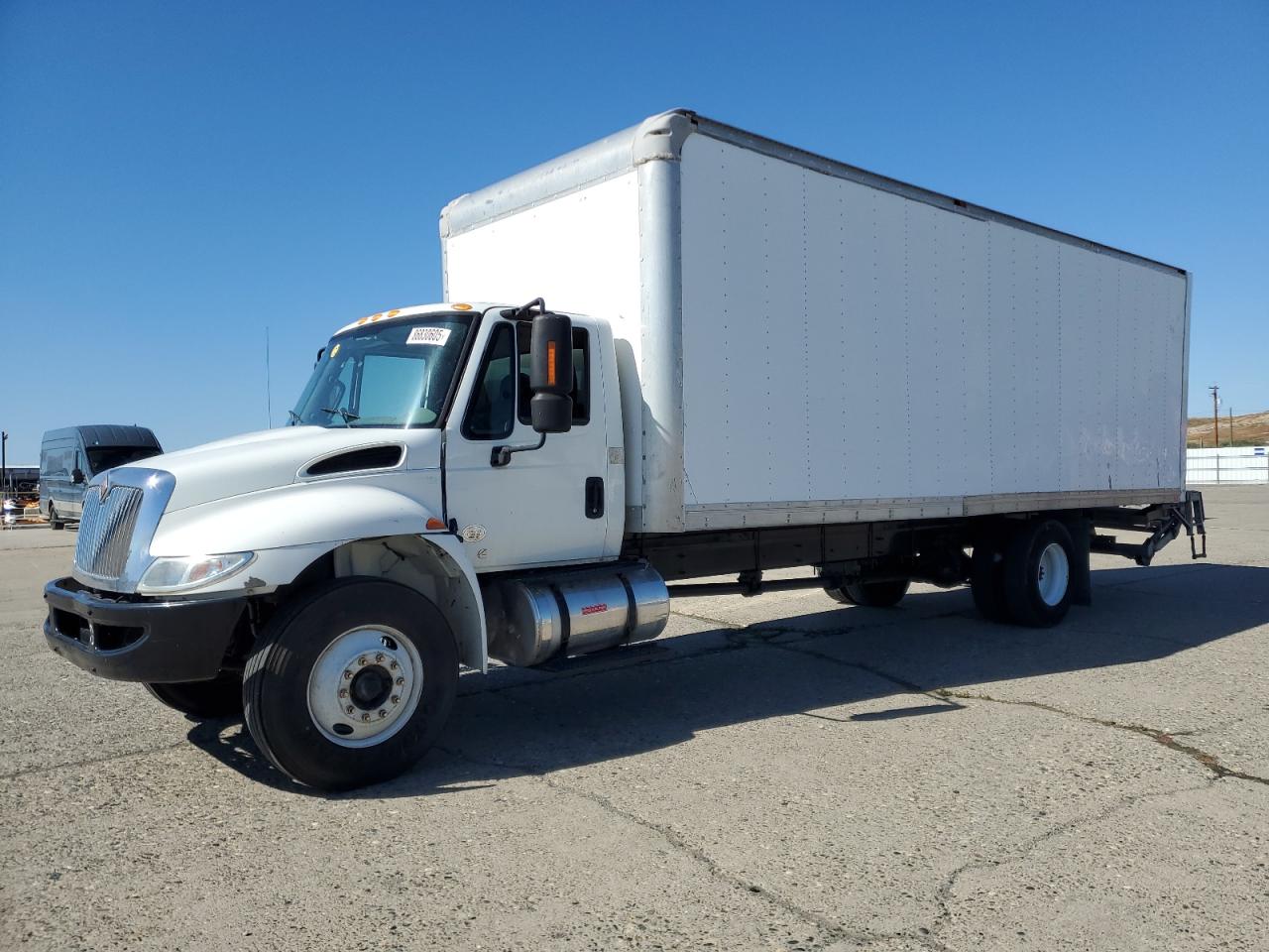 Lot #3268369799 2019 INTL 4000 4300