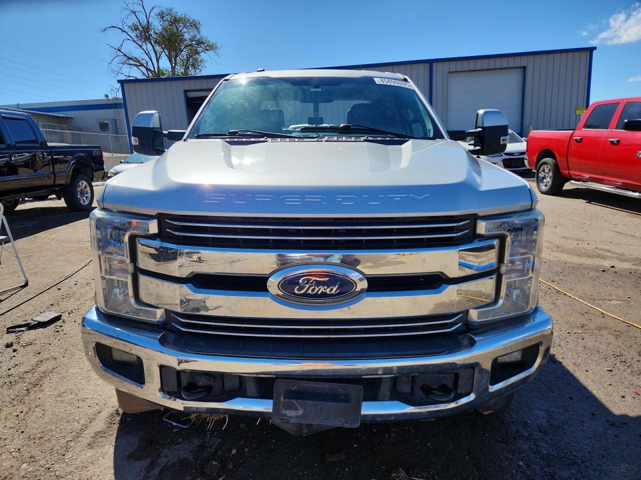 FORD F-350 SUPER DUTY