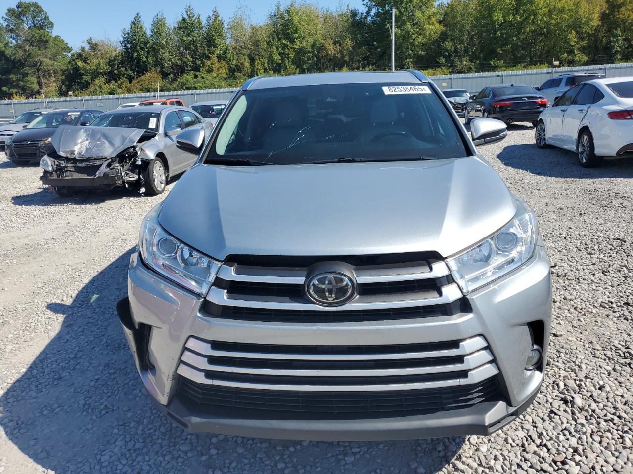 TOYOTA HIGHLANDER SE
