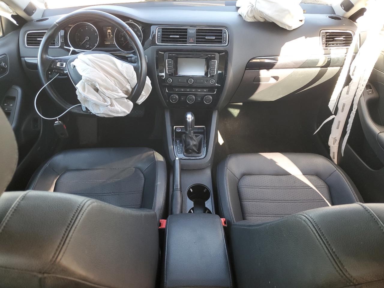 VOLKSWAGEN JETTA SEL