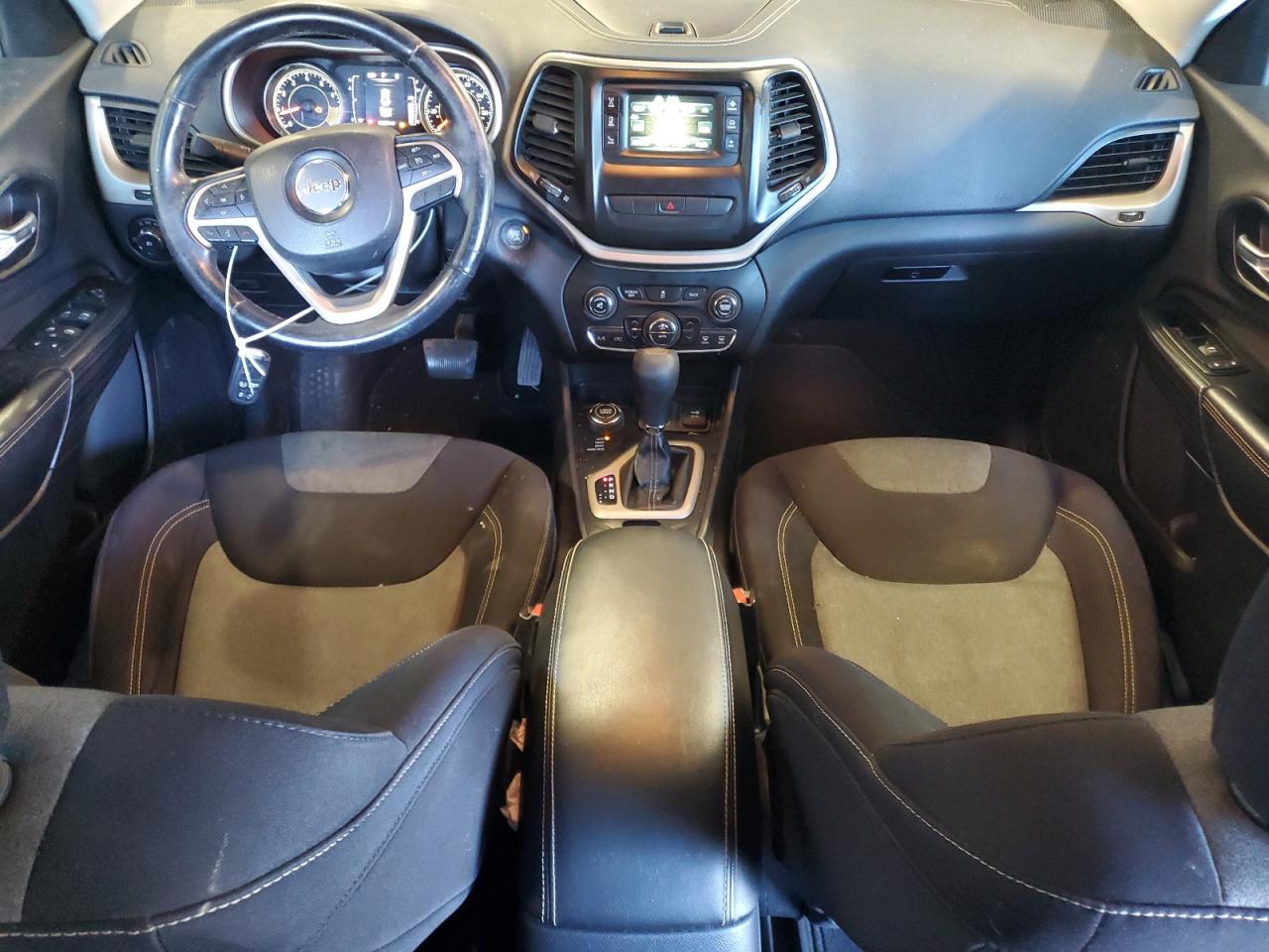 JEEP GRAND CHEROKEE LATITUDE