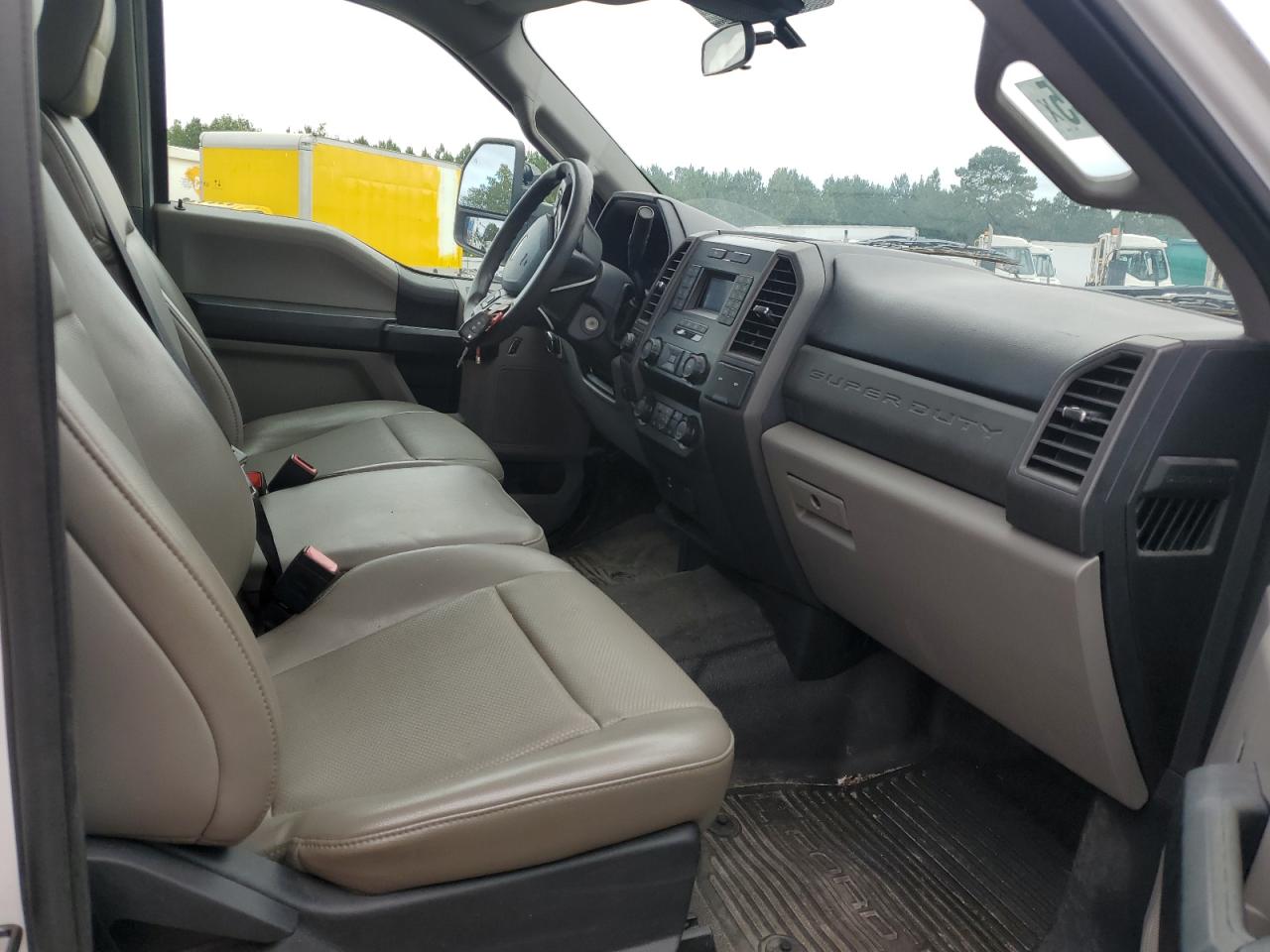 FORD F-350 SUPER DUTY