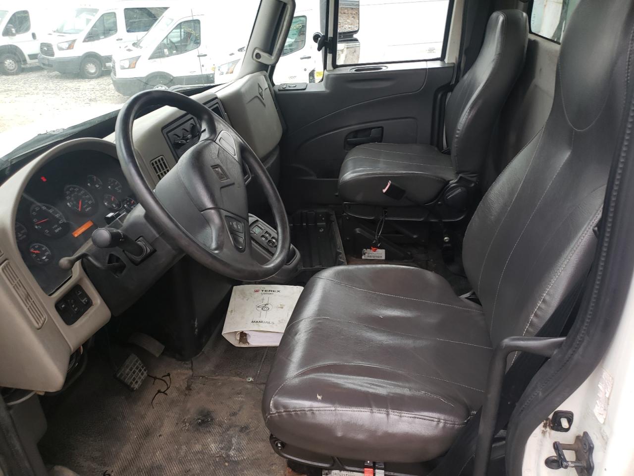 Lot #3283785487 2012 INTERNATIONAL 4300