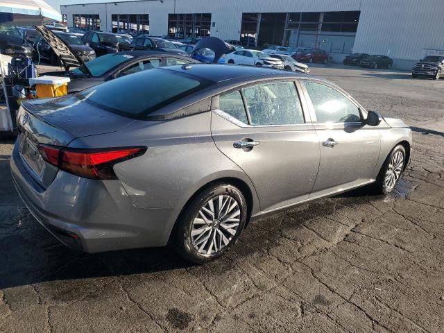 2025 NISSAN ALTIMA SV #3304530444