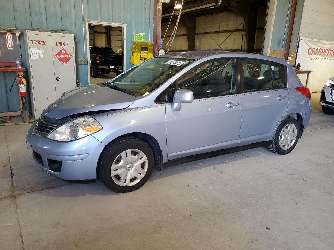 NISSAN VERSA S