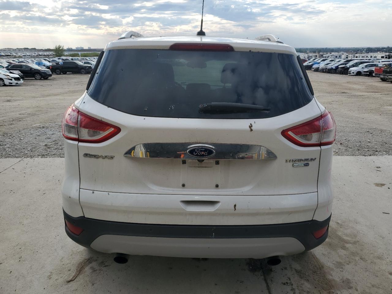 FORD ESCAPE TITANIUM