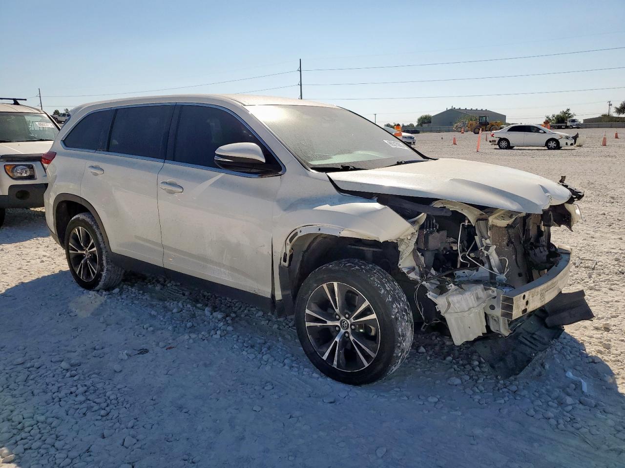 TOYOTA HIGHLANDER LE